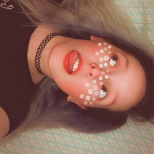 Meet your Posher, Nikki